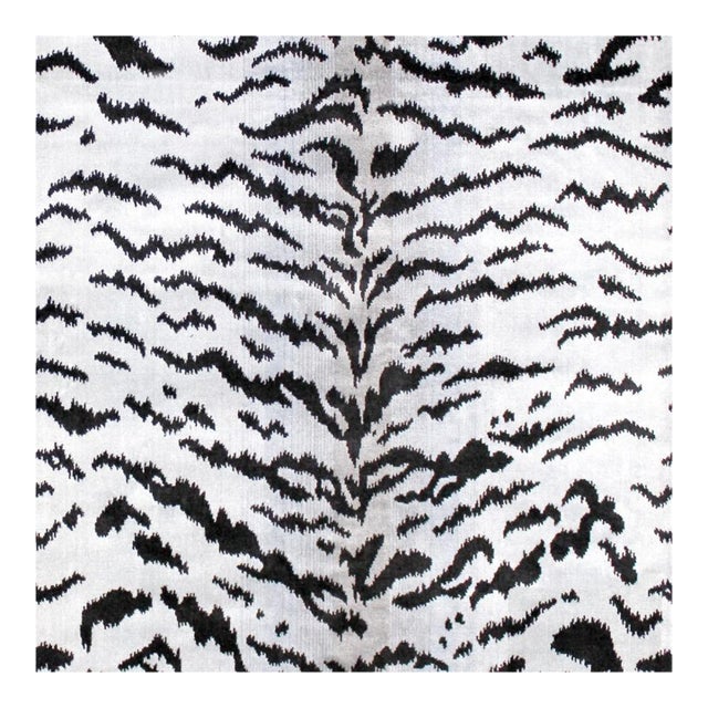 Sample - The House of Scalamandré Tigre Fabric, Off-White & Black For Sale