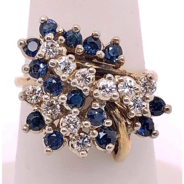 14 Karat Yellow Gold Ring With Sapphire and Diamond Cluster For Sale - Image 11 of 12