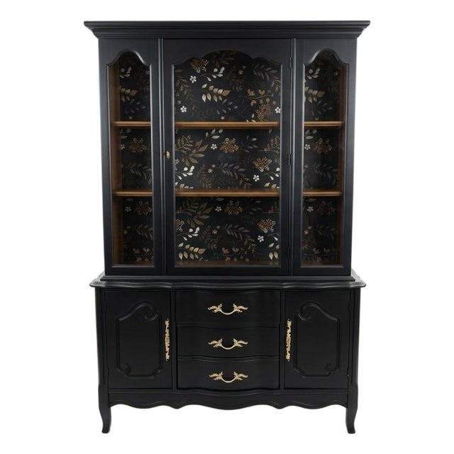 Vintage French Provincial China Hutch & Bar Cabinet by Bassett Furniture Company For Sale