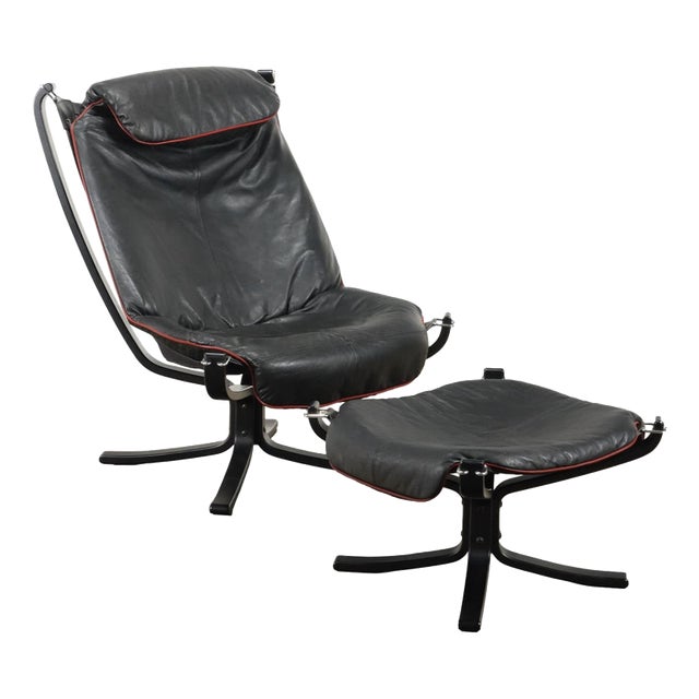 Set of Viking Armchair and Ottoman in Leather from Poltrona Frau, Italy, 1980s For Sale