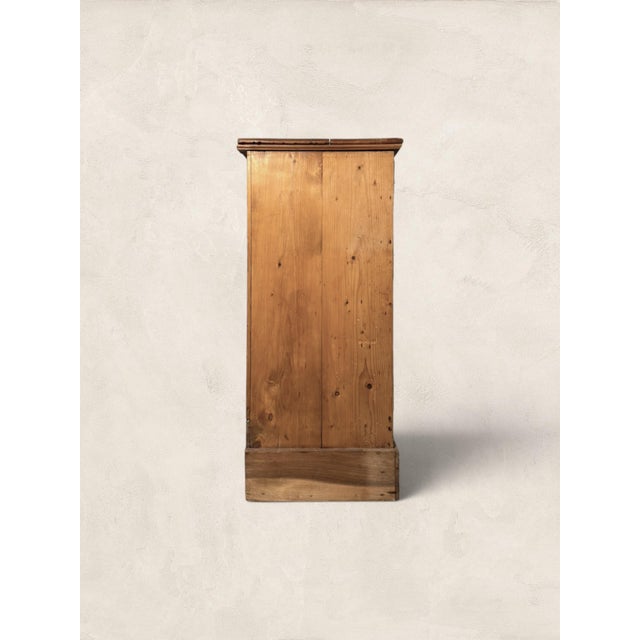 1900 - 1909 Early 19th Century Antique English Pine Apothecary Drawer Cabinet For Sale - Image 5 of 6