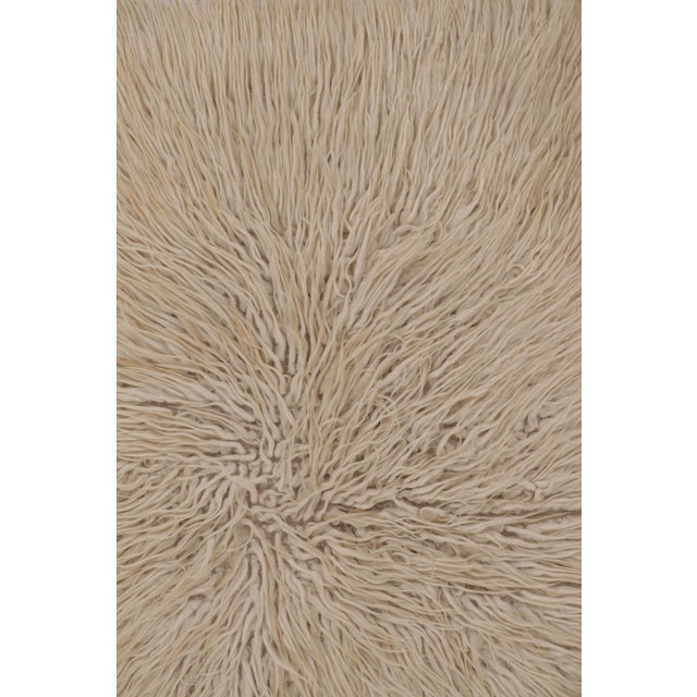 Traditional Vintage Tulu Rug, Cream White Tones in Lush Shag Pile - Rug & Kilim For Sale - Image 3 of 8
