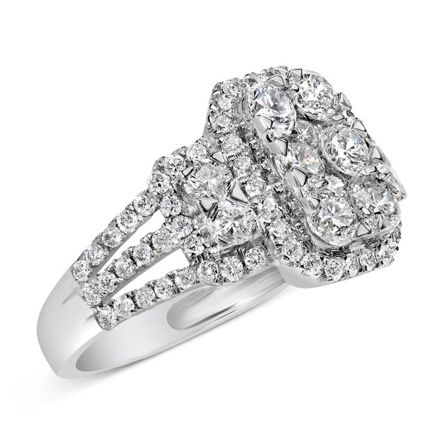 Contemporary 14K White Gold 2 1/4 Cttw Diamond Cocktail Cluster Ring (G-H Color, SI2-I1 Clarity) - Size 7 For Sale - Image 3 of 7