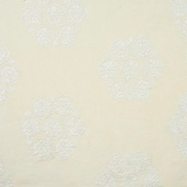Sample - Schumacher Isla Hand Embroidery Fabric in Ivory For Sale