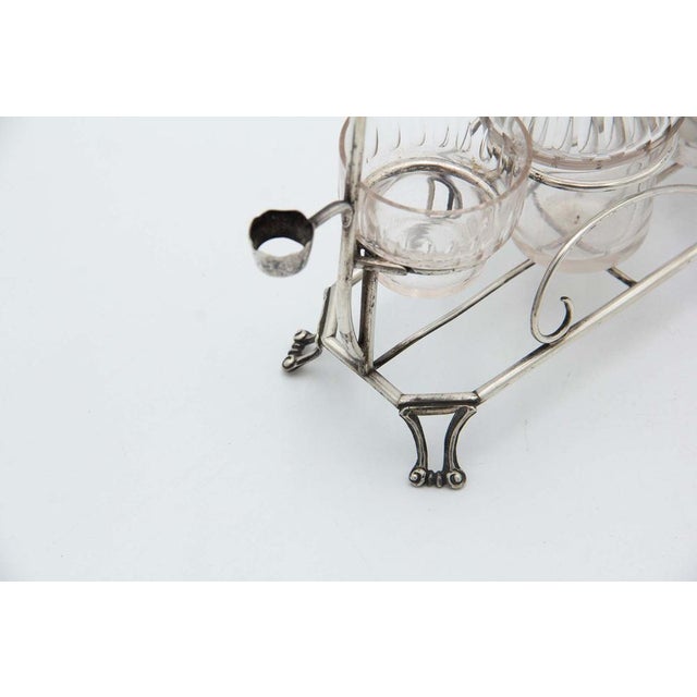 Cruet with Silver Structure and Colorless Glass, in Good conditions.