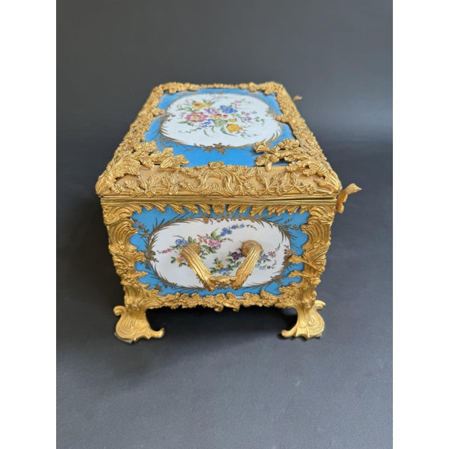 19th Century Porcelain and Gilt Bronze Casket, France For Sale - Image 14 of 18