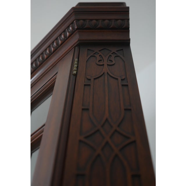Henkel Harris Chippendale Mahogany Corner China Cabinet For Sale - Image 13 of 18