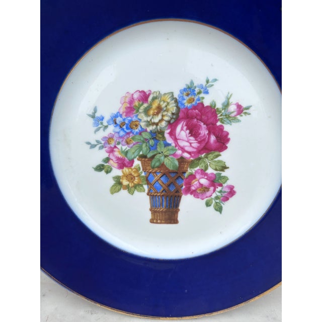 French French Porcelain Flowers Bunch Plate Limoges Circa 1900 For Sale - Image 3 of 4