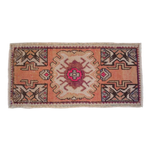 Small Turkish Rug Hand Knotted Faded Mat Entry Decor, Distressed Low Pile - 1'6'' X 3' For Sale