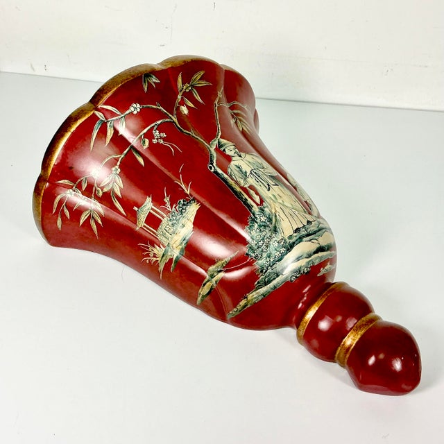1980s Vintage Chinoiserie Hollywood Regency Boho Chic Large Ceramic Wall Pocket, After Mottahedeh For Sale - Image 12 of 16