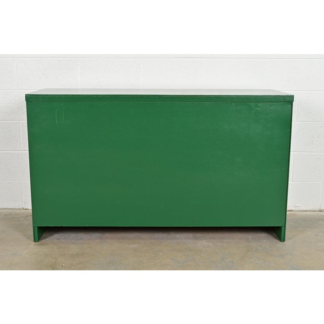 Donald Deskey Style Art Deco Green Lacquered Six-Drawer Double Dresser, Newly Refinished For Sale - Image 13 of 14