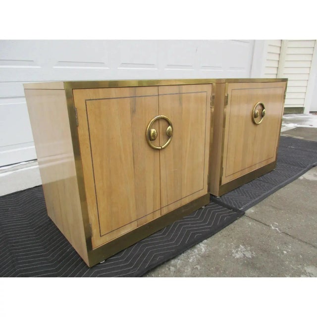 Mastercraft 1970s Pair of Mastercraft Zebrano and Brass Nightstands For Sale - Image 4 of 12