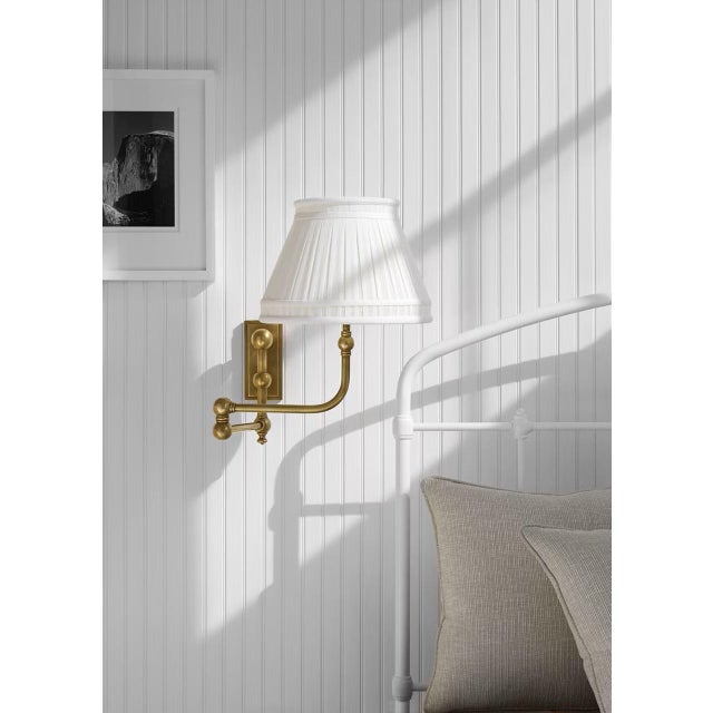 Traditional Chapman & Myers for Visual Comfort Signature Pimlico Swing Arm in Antique-Burnished Brass with Linen Shade For Sale - Image 3 of 7