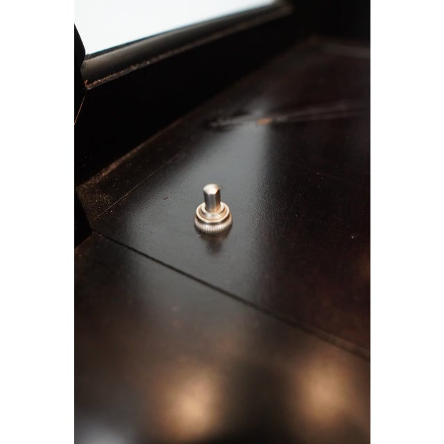 Vintage Century Chin Hua Chinoiserie Dual Display Cabinet, Attributed For Sale - Image 15 of 18