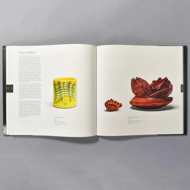 2000 - 2009 Crafting a Legacy Contemporary American Crafts in the Philadelphia Museum of Art For Sale - Image 5 of 11