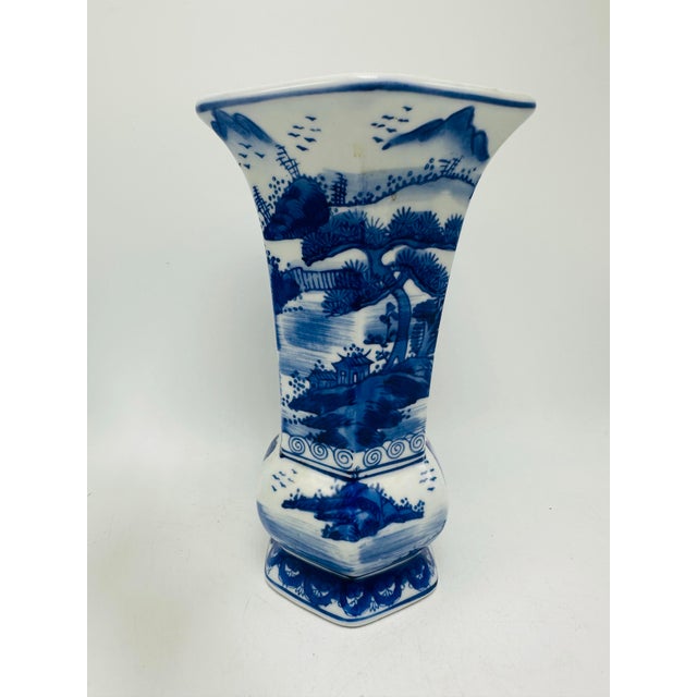 Chinoiserie Blue and White Vase For Sale - Image 4 of 6