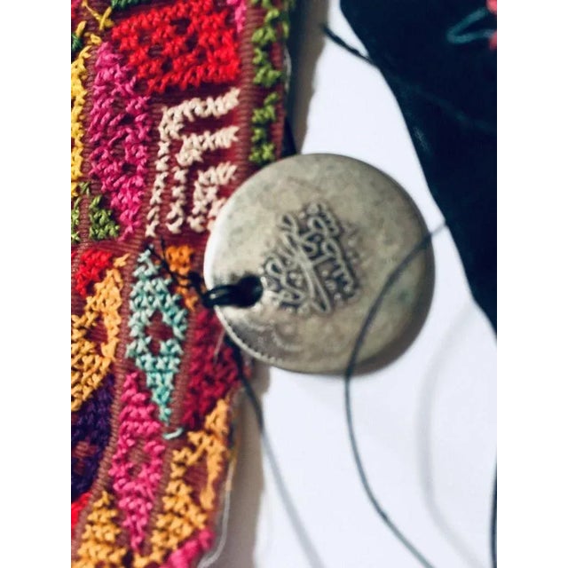 Middle Eastern Islamic Women Face Veil Bedouin, Sinai Bedouin Desert Garment For Sale - Image 13 of 18