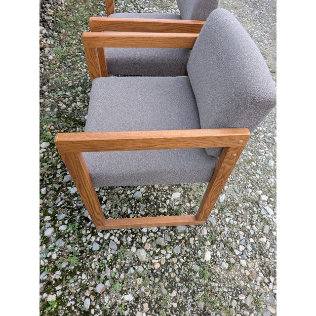 Vintage High Point Furniture Mid-Century Modern Arm Chairs a Set of 2 For Sale - Image 4 of 13
