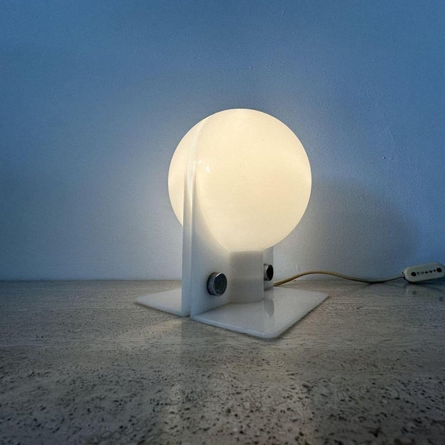 Metal Vintage Sirio Table Lamp by Sergio Brazzoli for Guzzini, 1970s For Sale - Image 7 of 15