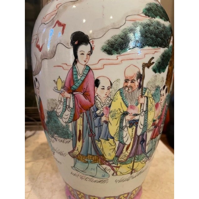 Stunning Matched Pair of 20-Inch Chinese Famille Rose Porcelain Vases For Sale - Image 9 of 18