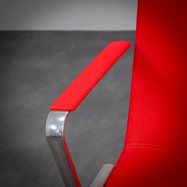 Catifa 70 Swivel Lounge Chairs by Arper, Italy, 2000s, Set of 2 For Sale - Image 6 of 10