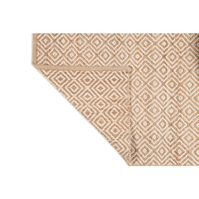 Not Yet Made - Made To Order Part & Parcel Goods Textured Diamond Rug, 15'x20', Natural and Eggshell For Sale - Image 5 of 5