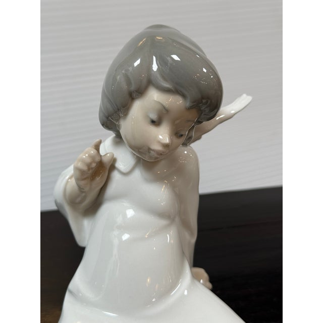 Salvador Debón for Lladró Angel Wondering Porcelain Figurine, Signed For Sale In San Francisco - Image 6 of 12