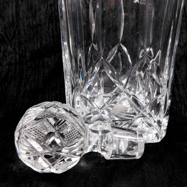 1950s Block Cut Crystal Whiskey Decanter in Olympic For Sale - Image 4 of 6
