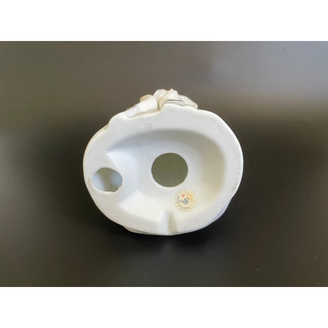 Vintage Gold Gild Bisque Porcelain Madonna Virgin Mary Holding Rose Bust Figurine For Sale In Las Vegas - Image 6 of 13