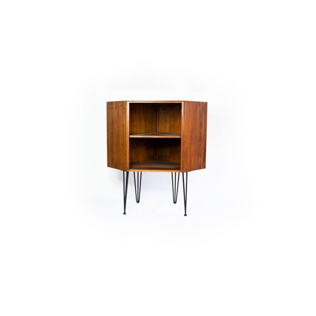 Mid-Century Corner Cabinet with Hairpin Legs, 1960s, in Good conditions. Designed 1960 to 1969