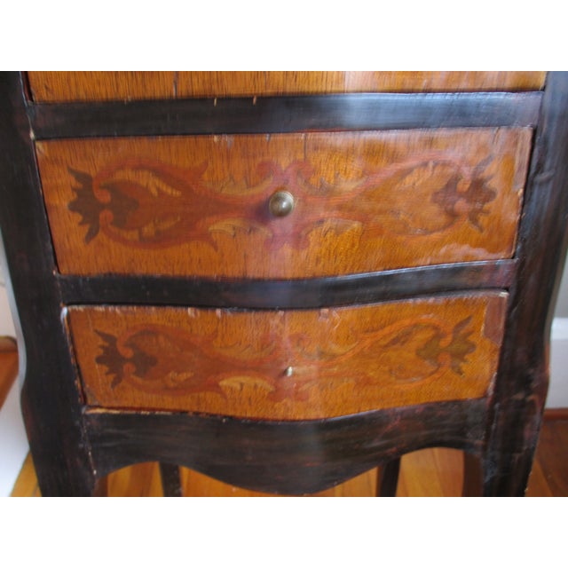 Antique French Walnut & Ebonized Marquetry 4 Drawer Accent / Bedside Table For Sale - Image 9 of 18