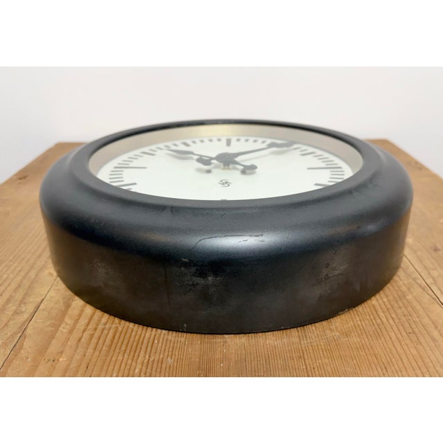 Vintage Industrial Factory Wall Clock from Siemens, 1930s For Sale - Image 11 of 17