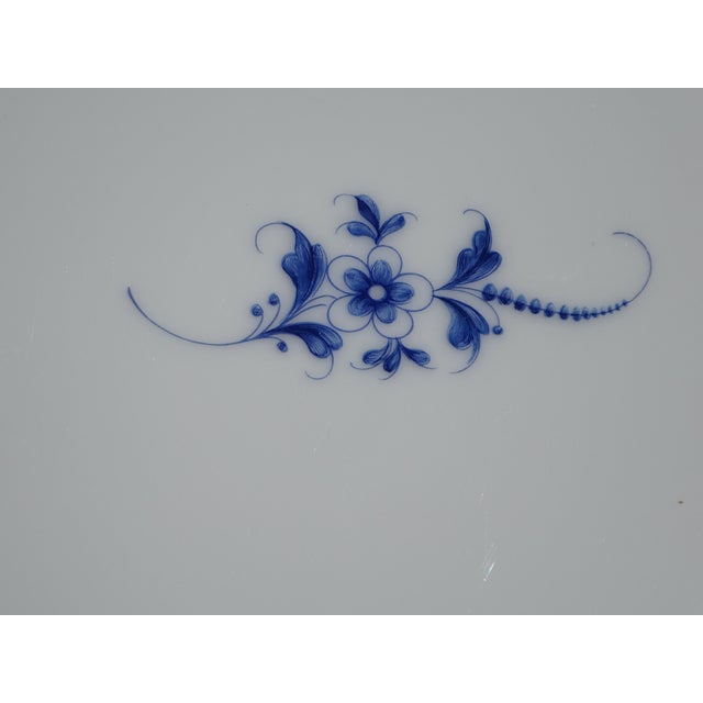 Limoges Porcelain Dessert Service from Maison Bernardaud, 1950s, Set of 13 For Sale - Image 4 of 18