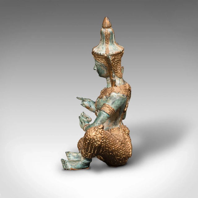 1940s 1940s Vintage Art Deco Decorative Figure For Sale - Image 5 of 13