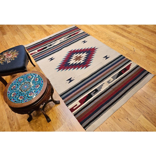 Vintage American Southwestern Saltillo Kilim Rug, Medallion & Striped Pattern, Ivory & Red, 5x7 For Sale - Image 10 of 18