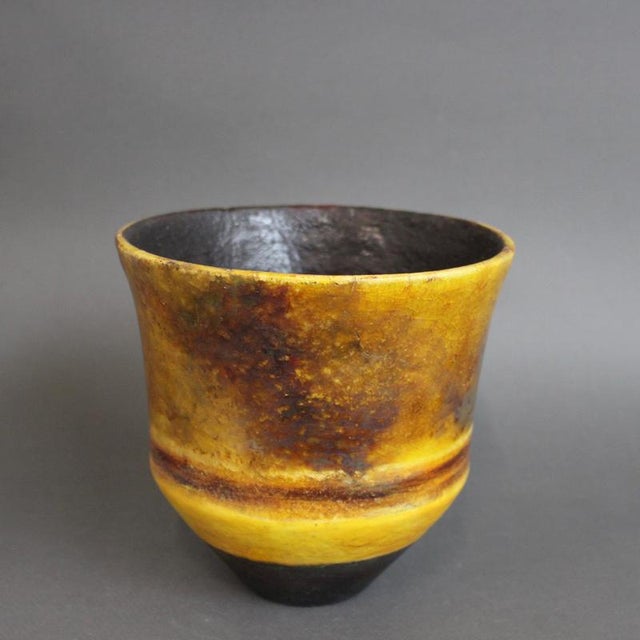 A Mid-Century Italian ceramic cachepot (circa 1960s) by Guido Gambone, one of the most significant Italian ceramicists of...