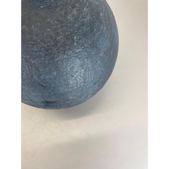 German Ceramic Studio Pottery Object by Gerhard Liebenthron, 1981 For Sale - Image 12 of 18