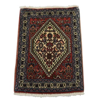 Bidjar Rug 1’6” X 2′ Red Wool Vintage Tribal Hand-Knotted Oriental Carpet For Sale