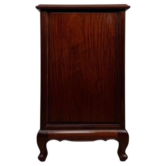 Traditional Mahogany Chest of Drawers For Sale - Image 6 of 12