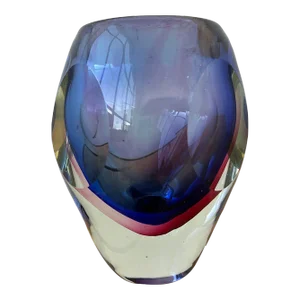 Circa 1960s Vintage Ombré Murano Sommersi Series Faceted Bulb Vase, Attributed to Flavio Poli
