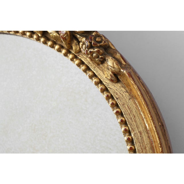 Gold Oval Giltwood Mirror with Rococo-Style Floral Crest, 1950s For Sale - Image 8 of 11