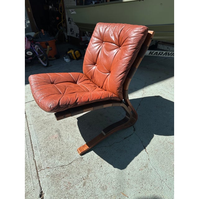 1970s “Skyline” Bent Beech & Rust Red Leather With Original Patina, Lounge Chair Attributed to Einar Hove for Hove Møbler For Sale - Image 9 of 10