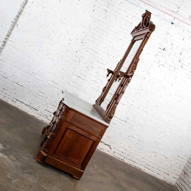 Mid 19th Century Antique Victorian Mirrored Dresser in Walnut & Burl Walnut With White Marble Top For Sale - Image 5 of 13
