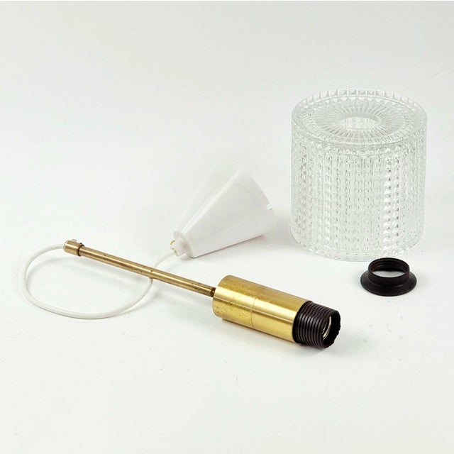 Mid-Century Scandinavian Crystal Glass & Brass Pendant by Carl Fagerlund for Orrefors, Sweden, 1960s For Sale - Image 9 of 10
