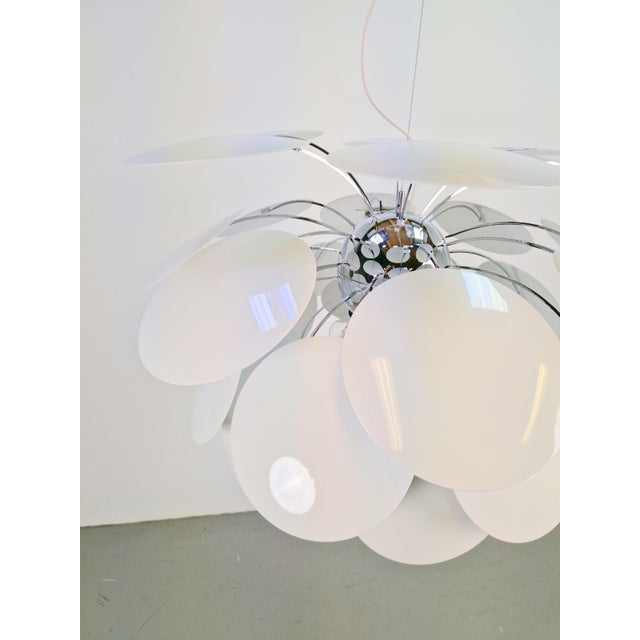 White Discocó Pendant Lamp by Christophe Mathieu for Marset, 2000s For Sale - Image 16 of 18