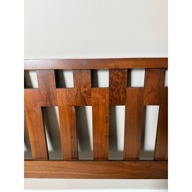 Vintage 1970s Lane Altavista Brutalist Staccato Rosewood and Walnut Headboard in King by Paul McCobb For Sale In Houston - Image 6 of 11