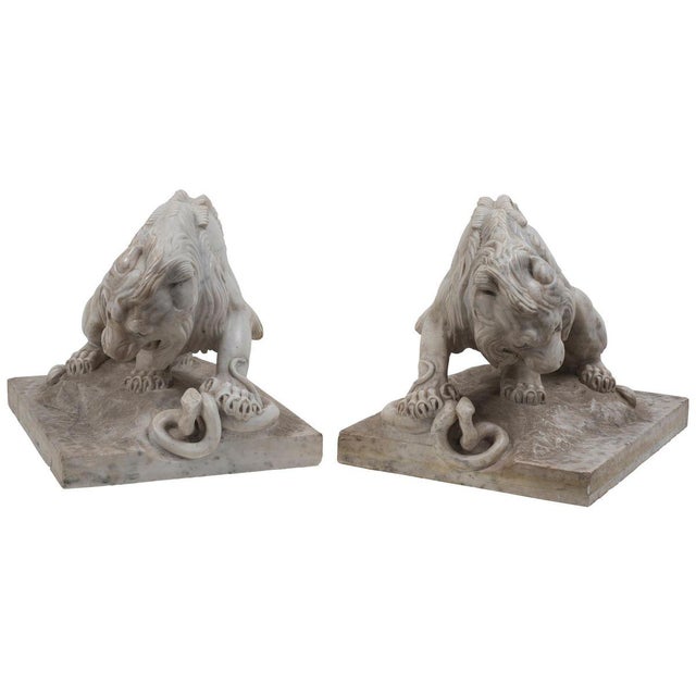 Late-19th Century French School Marble Lions, Set of 2 For Sale - Image 6 of 6