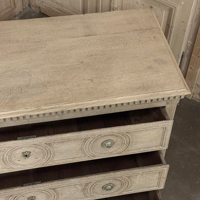 18th Century French Louis XVI Period Three-Drawer Commode in Stripped Oak For Sale - Image 16 of 17