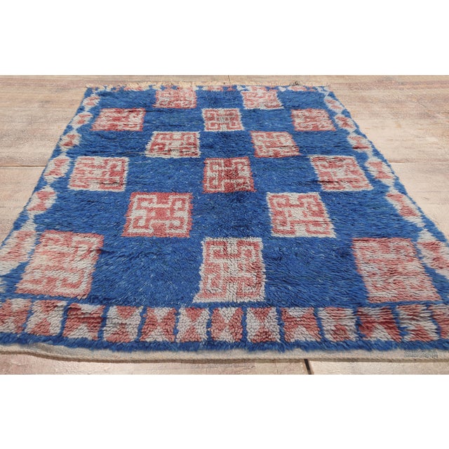 Vintage Azilal Moroccan Rug, 04'02 X 07'04 For Sale - Image 9 of 10