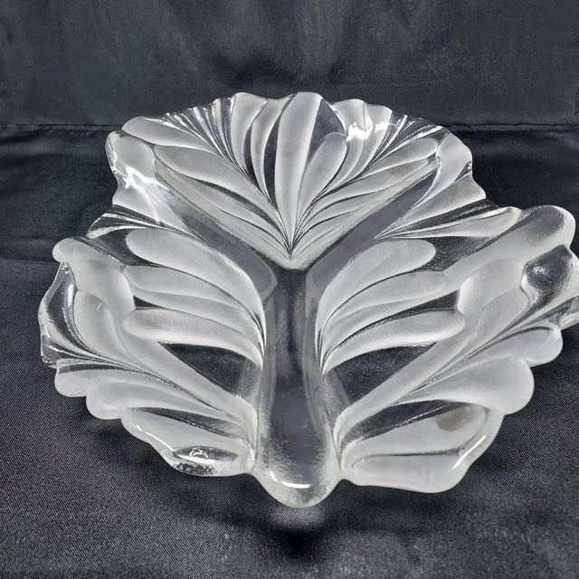 Mid-Century Modern Bohemian Glass Platter Walther-Glas Germany 1970s Acanthus Leaf MCM Collectible 16" X 12" For Sale - Image 3 of 9